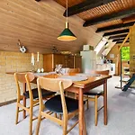 Prázdninový dům Tine - 600m From The Sea By Interhome
