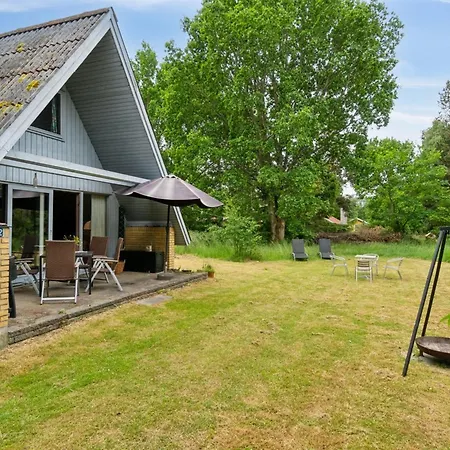 Holiday home Tine - 600m From The Sea By Interhome *