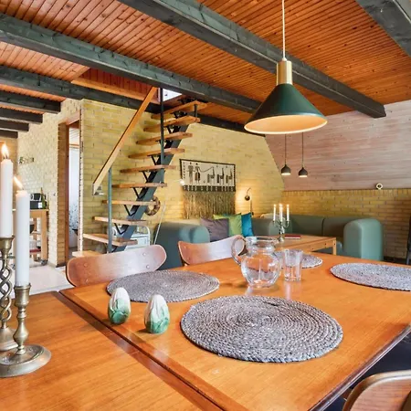 Tine - 600m From The Sea By Interhome *
