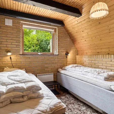 Holiday home Tine - 600m From The Sea By Interhome *