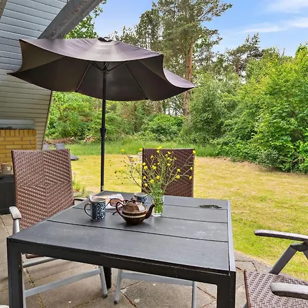 Tine - 600m From The Sea By Interhome *